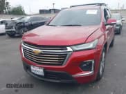 ✅ 2023 Chevrolet Traverse High Country • VIN: 1GNEVNKW9PJ242335 • Lot: 42415467. Wystawiony na IAAI z przebiegiem 25 855 mil. Bezpłatny archiwum sprzedaży aukcyjnych z USA i szczegółowy raport historii pojazdu na DreamBid. Zdjęcie 12.