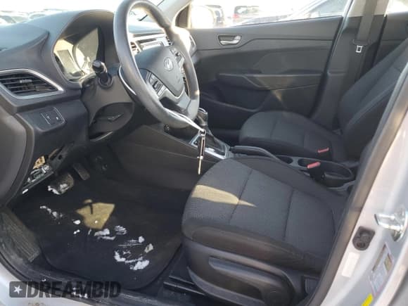 ✅ 2018 Hyundai Accent SE • VIN: 3KPC24A3XJE028551 • Лот: 42152025. Опубликован ранее на Copart с пробегом 48 349 миль. Бесплатный доступ к архиву аукционных продаж из США и подробный отчёт об истории автомобиля на DreamBid. Изображение 7.