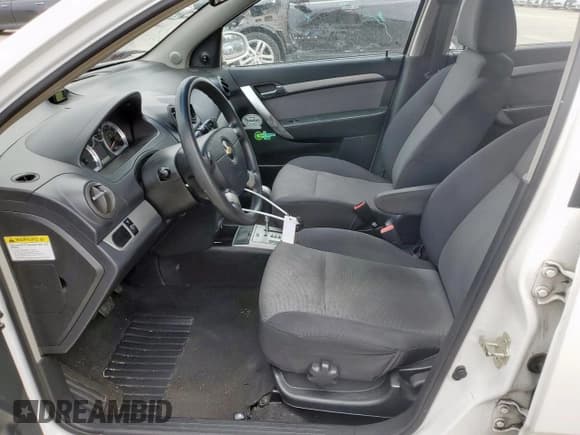 ✅ 2009 Chevrolet Aveo 1LT • VIN: KL1TD66E99B315671 • Lot: 57260005. Wystawiony na Copart z przebiegiem 102 175 mil. Bezpłatny archiwum sprzedaży aukcyjnych z USA i szczegółowy raport historii pojazdu na DreamBid. Zdjęcie 7.