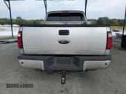 ✅ 2011 Ford F-250 Lariat • VIN: 1FT7W2BT5BEB24058 • Lot: 83944055. Wystawiony na Copart z przebiegiem 334 717 mil. Bezpłatny archiwum sprzedaży aukcyjnych z USA i szczegółowy raport historii pojazdu na DreamBid. Zdjęcie 6.