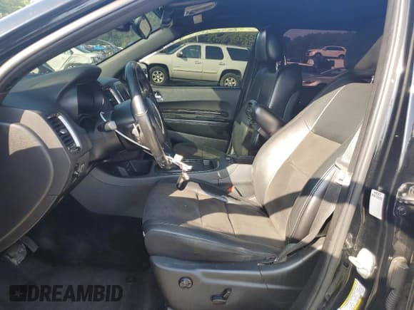 ✅ 2019 Dodge Durango GT • VIN: 1C4RDJDG0KC559980 • Lot: 61531245. Listed on Copart with 127,771 mi. Free auction sales archive from the USA and detailed vehicle history report at DreamBid. Image 7.