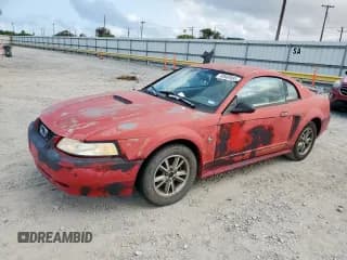 ✅ 1999 Ford Mustang • VIN: 1FAFP4049XF209864 • Lot: 93669885. Wystawiony na Copart z przebiegiem Nie podano. Bezpłatny archiwum sprzedaży aukcyjnych z USA i szczegółowy raport historii pojazdu na DreamBid. Zdjęcie 1.