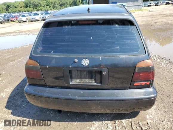 ✅ 1998 Volkswagen Golf GTI VR6 • VIN: 3VWHD81H3WM225820 • Лот: 66178764. Опубликован ранее на Copart с пробегом 224 191 миль. Бесплатный доступ к архиву аукционных продаж из США и подробный отчёт об истории автомобиля на DreamBid. Изображение 6.