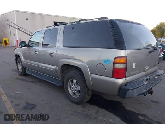 ✅ 2001 Chevrolet Suburban LT • VIN: 1GNFK16T11J241063 • Lot: 43561607. Listed on IAAI with 267,642 mi. Free auction sales archive from the USA and detailed vehicle history report at DreamBid. Image 3.