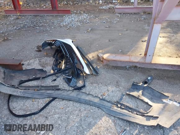 ✅ 2017 Hyundai Ioniq SEL • VIN: KMHC75LC9HU042534 • Lot: 40917465. Wystawiony na IAAI z przebiegiem 154 638 mil. Bezpłatny archiwum sprzedaży aukcyjnych z USA i szczegółowy raport historii pojazdu na DreamBid. Zdjęcie 12.