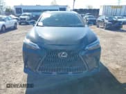 ✅ 2025 Lexus NX 350 • VIN: 2T2AGCEZXSC077021 • Lot: 43507055. Wystawiony na IAAI z przebiegiem 10 504 mil. Bezpłatny archiwum sprzedaży aukcyjnych z USA i szczegółowy raport historii pojazdu na DreamBid. Zdjęcie 12.