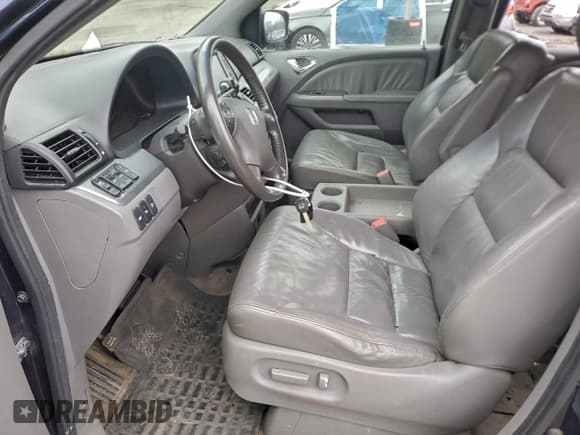 ✅ 2010 Honda Odyssey Touring • VIN: 5FNRL3H92AB095053 • Lot: 92826245. Listed on Copart with 93,854 mi. Free auction sales archive from the USA and detailed vehicle history report at DreamBid. Image 7.