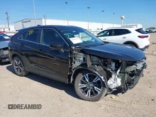 ✅ 2025 Mitsubishi Eclipse Cross SE • VIN: JA4ATWAA1SZ041798 • Lot: 43612777. Wystawiony na IAAI z przebiegiem 9 766 mil. Bezpłatny archiwum sprzedaży aukcyjnych z USA i szczegółowy raport historii pojazdu na DreamBid. Zdjęcie 1.