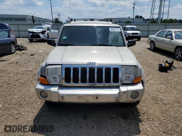 ✅ 2008 Jeep Commander Limited • VIN: 1J8HG58278C190691 • Lot: 62923135. Wystawiony na Copart z przebiegiem 200 262 mil. Bezpłatny archiwum sprzedaży aukcyjnych z USA i szczegółowy raport historii pojazdu na DreamBid. Zdjęcie 5.