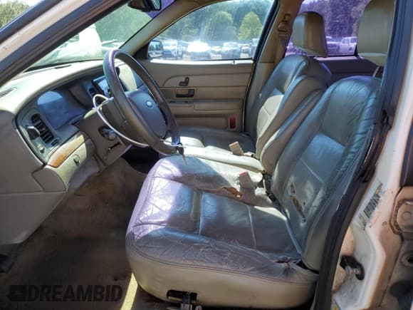 ✅ 2007 Ford Crown Victoria LX • VIN: 2FAFP74V67X156243 • Lot: 57850725. Listed on Copart with 192,930 mi. Free auction sales archive from the USA and detailed vehicle history report at DreamBid. Image 7.