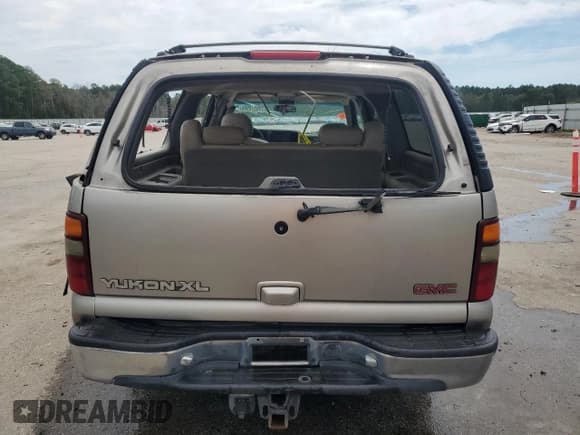 ✅ 2002 GMC Yukon XL SLT • VIN: 1GKFK16Z42J122281 • Lot: 70318965. Wystawiony na Copart z przebiegiem Nie podano. Bezpłatny archiwum sprzedaży aukcyjnych z USA i szczegółowy raport historii pojazdu na DreamBid. Zdjęcie 6.