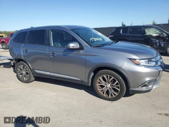 2017 Mitsubishi Outlander SE с VIN JA4AD3A36HZ047120, выставлен на аукционе Copart как лот 86669545 с пробегом 121 539 миль миль и Списание • Salvage title. История ставок и продаж доступна на DreamBid. Изображение 4.
