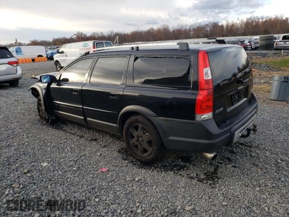 ✅ 2006 Volvo XC70 • VIN: YV4SZ592861231910 • Lot: 92790175. Wystawiony na Copart z przebiegiem 196 146 mil. Bezpłatny archiwum sprzedaży aukcyjnych z USA i szczegółowy raport historii pojazdu na DreamBid. Zdjęcie 2.