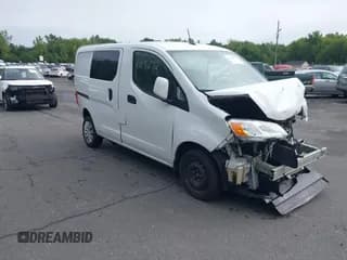 ✅ 2020 Nissan NV200 SV • VIN: 3N6CM0KN9LK710762 • Lot: 42891672. Wystawiony na IAAI z przebiegiem 70 818 mil. Bezpłatny archiwum sprzedaży aukcyjnych z USA i szczegółowy raport historii pojazdu na DreamBid. Zdjęcie 1.
