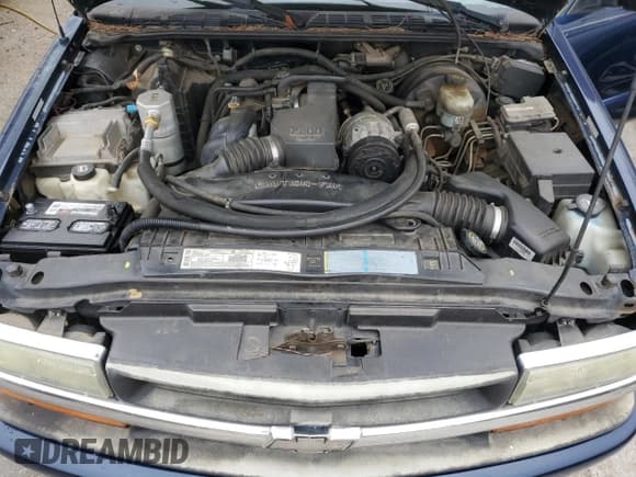 ✅ 2002 Chevrolet S-10 LS • VIN: 1GCCS145328124996 • Лот: 85644574. Опубликован ранее на Copart с пробегом 197 810 миль. Бесплатный доступ к архиву аукционных продаж из США и подробный отчёт об истории автомобиля на DreamBid. Изображение 11.