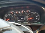 ✅ 2023 Chevrolet Silverado 2500HD • VIN: 1GB5WLE70PF173959 • Lot: 71738544. Wystawiony na Copart z przebiegiem 41 411 mil. Bezpłatny archiwum sprzedaży aukcyjnych z USA i szczegółowy raport historii pojazdu na DreamBid. Zdjęcie 9.