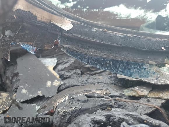 ✅ 2004 Chevrolet Silverado 1500 LS • VIN: 2GCEK13T441401170 • Lot: 67184465. Wystawiony na Copart z przebiegiem Nie podano. Bezpłatny archiwum sprzedaży aukcyjnych z USA i szczegółowy raport historii pojazdu na DreamBid. Zdjęcie 9.