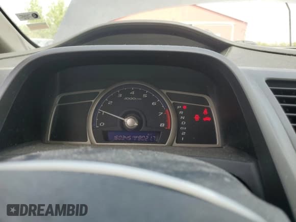 ✅ 2010 Honda Civic DX-G • VIN: 2HGFA1F44AH046758 • Лот: 80354865. Опубликован ранее на Copart с пробегом 160 345 миль. Бесплатный доступ к архиву аукционных продаж из США и подробный отчёт об истории автомобиля на DreamBid. Изображение 9.