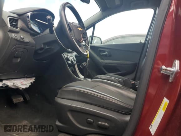 ✅ 2022 Chevrolet Trax LT • VIN: KL7CJPSMXNB511307 • Lot: 81267075. Listed on Copart with 33,826 mi. Free auction sales archive from the USA and detailed vehicle history report at DreamBid. Image 7.