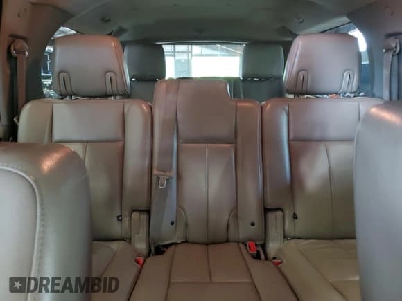 ✅ 2011 Ford Expedition Max XLT • VIN: 1FMJK1J58BEF37196 • Лот: 61941515. Опубликован ранее на Copart с пробегом 253 699 миль. Бесплатный доступ к архиву аукционных продаж из США и подробный отчёт об истории автомобиля на DreamBid. Изображение 10.