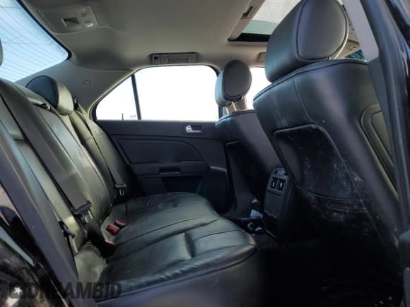 ✅ 2011 Cadillac STS RWD • VIN: 1G6DW6ED1B0127618 • Лот: 49167594. Опубликован ранее на Copart с пробегом 136 870 миль. Бесплатный доступ к архиву аукционных продаж из США и подробный отчёт об истории автомобиля на DreamBid. Изображение 10.