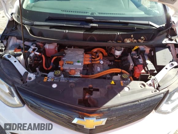 ✅ 2020 Chevrolet Bolt EV LT • VIN: 1G1FY6S02L4141595 • Lot: 80567294. Wystawiony na Copart z przebiegiem 74 786 mil. Bezpłatny archiwum sprzedaży aukcyjnych z USA i szczegółowy raport historii pojazdu na DreamBid. Zdjęcie 11.