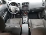 ✅ 2016 Mitsubishi Outlander ES • VIN: JA4AP3AU5GZ025771 • Лот: 84571995. Опубликован ранее на Copart с пробегом 108 312 миль. Бесплатный доступ к архиву аукционных продаж из США и подробный отчёт об истории автомобиля на DreamBid. Изображение 8.