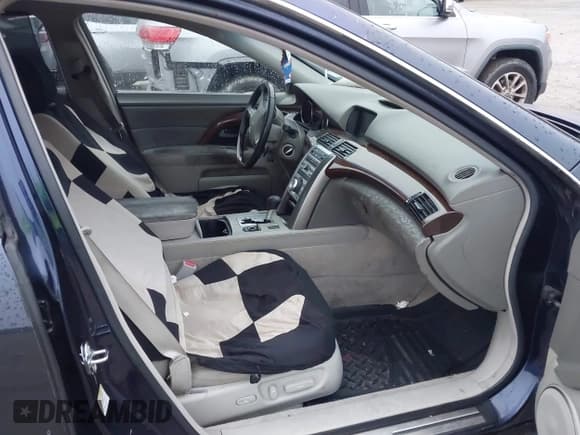 ✅ 2006 Acura RL • VIN: JH4KB16586C000331 • Lot: 43652382. Wystawiony na IAAI z przebiegiem 250 292 mil. Bezpłatny archiwum sprzedaży aukcyjnych z USA i szczegółowy raport historii pojazdu na DreamBid. Zdjęcie 5.