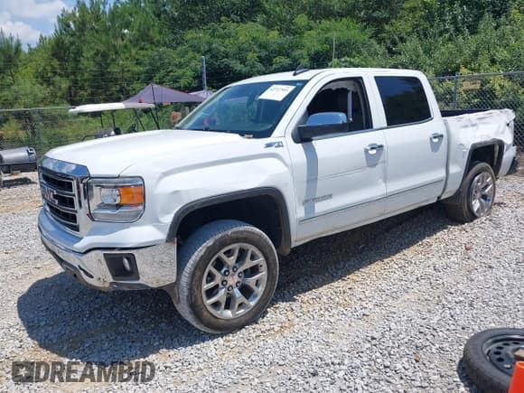 ✅ 2015 GMC Sierra 1500 SLT • VIN: 3GTU2VEC6FG425285 • Lot: 42717541. Listed on IAAI with 109,135 mi. Free auction sales archive from the USA and detailed vehicle history report at DreamBid. Image 2.