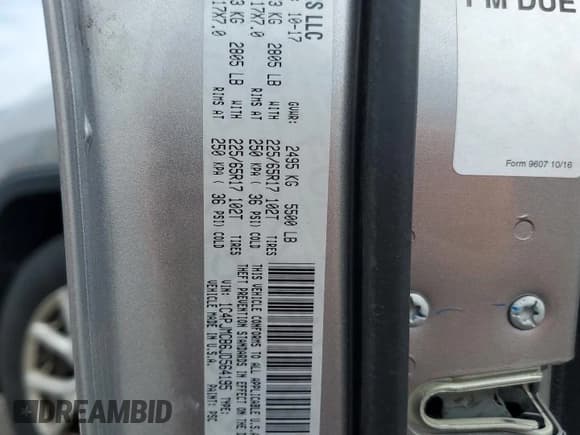 ✅ 2018 Jeep Cherokee Latitude • VIN: 1C4PJMCB6JD564195 • Lot: 68471025. Listed on Copart with 130,908 mi. Free auction sales archive from the USA and detailed vehicle history report at DreamBid. Image 13.