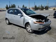 ✅ 2007 Chevrolet Aveo LS • VIN: KL1TD666X7B686098 • Lot: 49432645. Wystawiony na Copart z przebiegiem 181 764 mil. Bezpłatny archiwum sprzedaży aukcyjnych z USA i szczegółowy raport historii pojazdu na DreamBid. Zdjęcie 4.