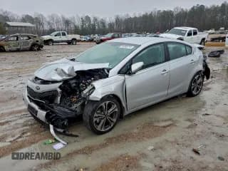 ✅ 2016 Kia Forte EX • VIN: KNAFX4A86G5479875 • Lot: 94895755. Wystawiony na Copart z przebiegiem 117 988 mil. Bezpłatny archiwum sprzedaży aukcyjnych z USA i szczegółowy raport historii pojazdu na DreamBid. Zdjęcie 1.