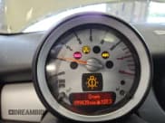 ✅ 2010 MINI Clubman • VIN: WMWML3C57ATX51143 • Lot: 81598285. Wystawiony na Copart z przebiegiem 99 439 mil. Bezpłatny archiwum sprzedaży aukcyjnych z USA i szczegółowy raport historii pojazdu na DreamBid. Zdjęcie 9.