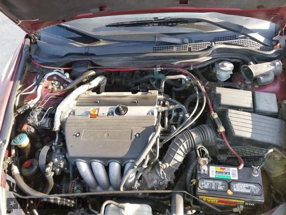 ✅ 2004 Honda Accord EX • VIN: 1HGCM56824A099644 • Lot: 43692100. Wystawiony na IAAI z przebiegiem 359 568 mil. Bezpłatny archiwum sprzedaży aukcyjnych z USA i szczegółowy raport historii pojazdu na DreamBid. Zdjęcie 10.