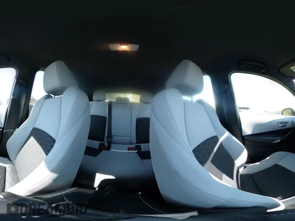 ✅ 2020 Toyota Corolla SE • VIN: JTND4RBE8L3104740 • Лот: 43296556. Опубликован ранее на IAAI с пробегом 8 615 миль. Бесплатный доступ к архиву аукционных продаж из США и подробный отчёт об истории автомобиля на DreamBid. Изображение 23.