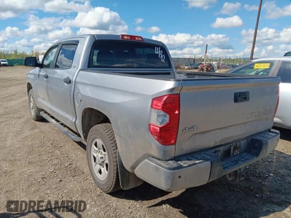 ✅ 2019 Toyota Tundra SR5 • VIN: 5TFDM5F12KX082018 • Lot: 58388175. Listed on Copart with 94,801 mi. Free auction sales archive from the USA and detailed vehicle history report at DreamBid. Image 2.