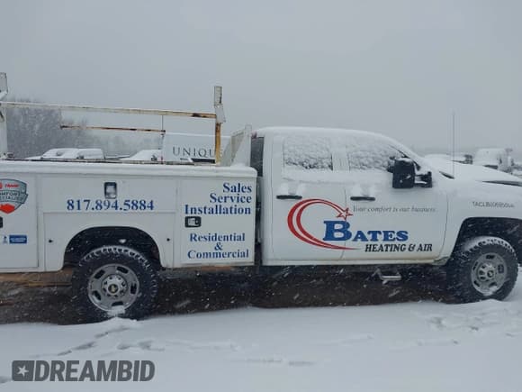 ✅ 2015 Chevrolet Silverado 2500HD Work Truck • VIN: 1GB2CUEG4FZ131745 • Lot: 41293213. Listed on IAAI with 236,044 mi. Free auction sales archive from the USA and detailed vehicle history report at DreamBid. Image 13.