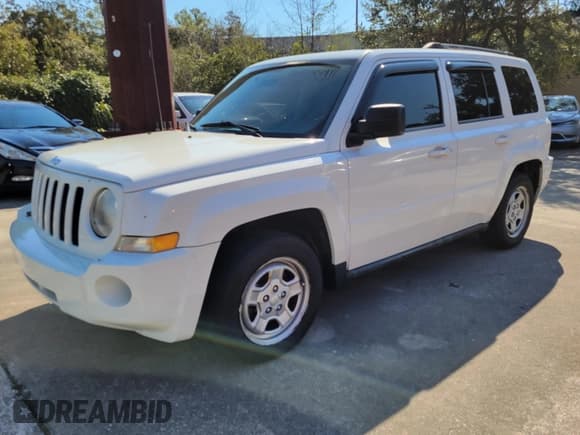 ✅ 2010 Jeep Patriot Sport • VIN: 1J4NT2GA7AD502905 • Лот: 41705146. Опубликован ранее на IAAI с пробегом 158 651 миль. Бесплатный доступ к архиву аукционных продаж из США и подробный отчёт об истории автомобиля на DreamBid. Изображение 2.