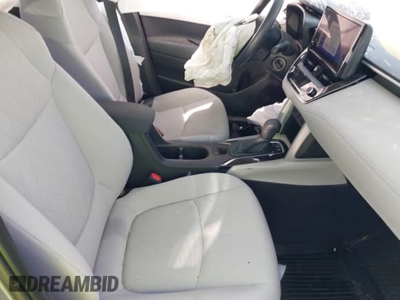 ✅ 2024 Toyota Corolla Cross L • VIN: 7MUAAAAG7RV095949 • Lot: 41956005. Listed on IAAI with 22,802 mi. Free auction sales archive from the USA and detailed vehicle history report at DreamBid. Image 5.