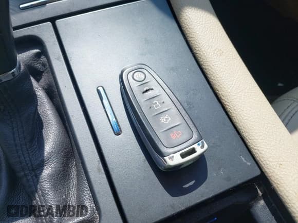 ✅ 2014 Ford Taurus Limited • VIN: 1FAHP2F85EG125118 • Lot: 42457437. Listed on IAAI with 129,406 mi. Free auction sales archive from the USA and detailed vehicle history report at DreamBid. Image 11.