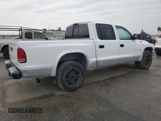 ✅ 2002 Dodge Dakota SLT • VIN: 1B7HL48N22S636413 • Lot: 47884475. Wystawiony na Copart z przebiegiem 226 723 mil. Bezpłatny archiwum sprzedaży aukcyjnych z USA i szczegółowy raport historii pojazdu na DreamBid. Zdjęcie 3.