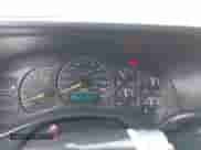 2001 Chevrolet Tahoe LT z VIN 1GNEK13T61R102886, wystawiony jako IAAI lot #41870940 z przebiegiem 267 769 mil mil oraz . Historia ofert i sprzedaży dostępna na DreamBid. Obrazek 7.