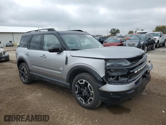 ✅ 2021 Ford Bronco Sport Outer Banks • VIN: 3FMCR9C69MRA39100 • Lot: 90828135. Listed on Copart with 20,954 mi. Free auction sales archive from the USA and detailed vehicle history report at DreamBid. Image 4.