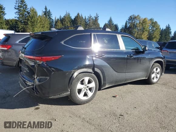 ✅ 2023 Toyota Highlander Hybrid LE • VIN: 5TDZARAH3PS021221 • Лот: 82508505. Опубликован ранее на Copart с пробегом Не указан. Бесплатный доступ к архиву аукционных продаж из США и подробный отчёт об истории автомобиля на DreamBid. Изображение 3.