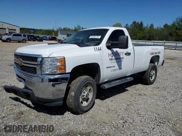✅ 2014 Chevrolet Silverado 1500 • VIN: 1GC0CVC82EF100871 • Лот: 52332725. Опубликован ранее на Copart с пробегом 228 173 миль. Бесплатный доступ к архиву аукционных продаж из США и подробный отчёт об истории автомобиля на DreamBid. Изображение 1.