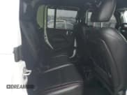 ✅ 2022 Jeep Gladiator Rubicon • VIN: 1C6JJTBG5NL152818 • Lot: 80095554. Listed on Copart with 9,579 mi. Free auction sales archive from the USA and detailed vehicle history report at DreamBid. Image 10.