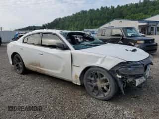 2020 Dodge Charger R/T z VIN 2C3CDXCTXLH204700, wystawiony jako Copart lot #62682725 z przebiegiem 77 283 mil mil oraz Szkoda całkowita • Salvage title. Historia ofert i sprzedaży dostępna na DreamBid. Obrazek 4.