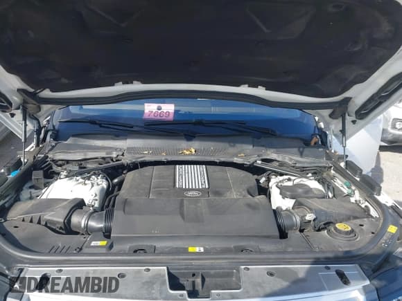 ✅ 2017 Land Rover Range Rover • VIN: SALGS5FE9HA342764 • Lot: 43632270. Wystawiony na IAAI z przebiegiem 73 090 mil. Bezpłatny archiwum sprzedaży aukcyjnych z USA i szczegółowy raport historii pojazdu na DreamBid. Zdjęcie 10.