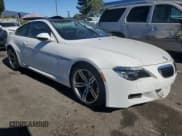 ✅ 2010 BMW M6 • VIN: WBSEH9C52ACY25220 • Lot: 80767324. Wystawiony na Copart z przebiegiem Nie podano. Bezpłatny archiwum sprzedaży aukcyjnych z USA i szczegółowy raport historii pojazdu na DreamBid. Zdjęcie 4.