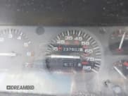 ✅ 1996 Jeep Cherokee Sport • VIN: 1J4FT68S0TL225719 • Lot: 42121351. Listed on IAAI with 237,602 mi. Free auction sales archive from the USA and detailed vehicle history report at DreamBid. Image 7.